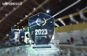 شركة VAPORESSO تخطف الانظار في معرض Egypt Vape Expo وتحصل على جائزة أفضل تقنية