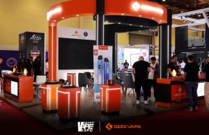 تألق Geekvape و Geekbar بمنتجات جديدة في معرض فيب اكسبو مصر