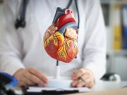 رأي أطباء القلب في السجائر الإلكترونية