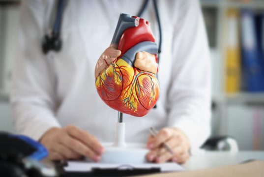 رأي أطباء القلب في السجائر الإلكترونية