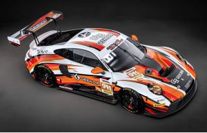 تعاون يجمع بين شركة Absolute Racing و GEEKVP
