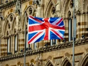 تقرير الكلية الملكية للأطباء في المملكة المتحدة حول استخدام السجائر الالكترونية تقرير الكلية الملكية للأطباء حول استخدام السجائر الإلكترونية