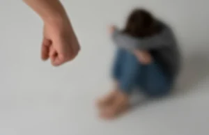 استخدام السجائر الإلكترونية في المنزل مع الأطفال يعتبر عنفًا أسريًا في تايلاند