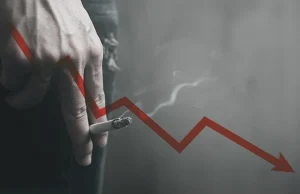 استخدام السجائر الإلكترونية لا يؤدي إلى التدخين