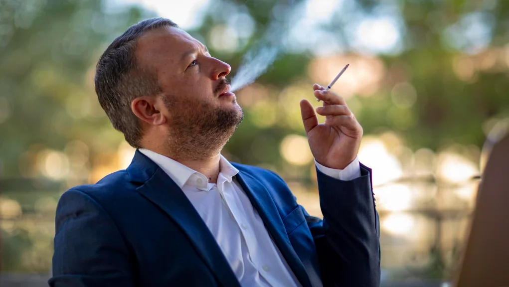 الإقلاع عن التدخين حتى بعد الاربعين