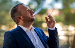 الإقلاع عن التدخين حتى بعد الاربعين