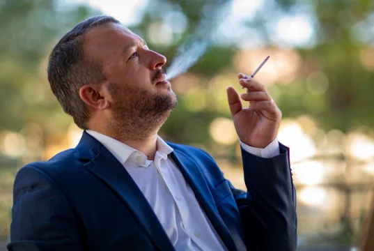 الإقلاع عن التدخين حتى بعد الاربعين
