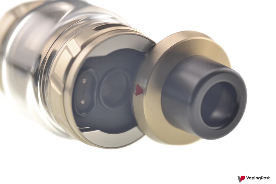 تتم إعادة التعبئة من الأعلى