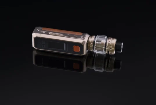طقم Armour Ultra من شركة Vaporesso