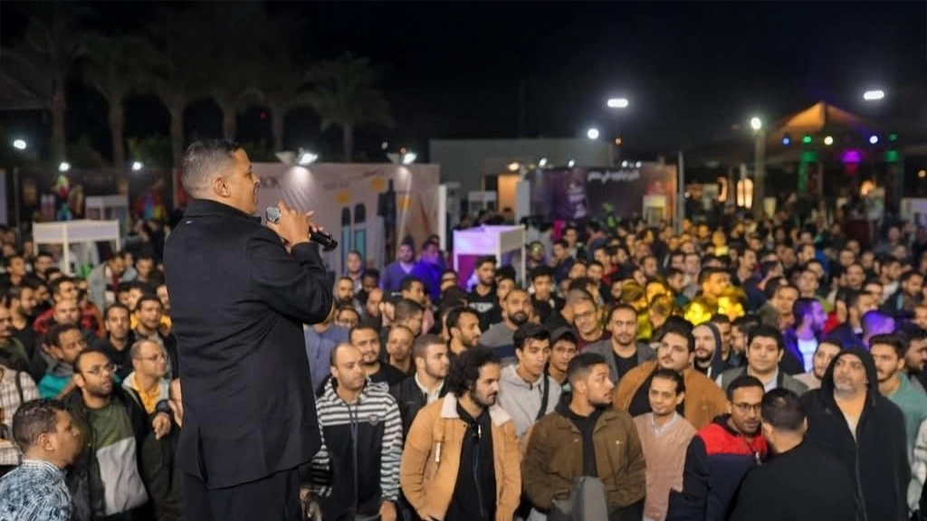 العلاقة مع الجمهور