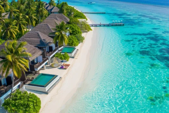 جزر المالديف تُطبّق حظرًا على التدخين لجيل كامل