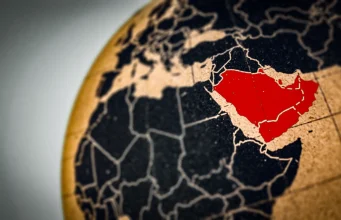 عبء التدخين في دول الخليج : دراسة جديدة تكشف حجم الأزمة الصحية عبء التدخين في دول الخليج