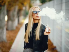 انخفاض معدلات استخدام السجائر الإلكترونية لدى المراهقين في نيوزيلندا وانعدام التدخين تقريبًا السجائر الإلكترونية لدى المراهقين في نيوزيلندا