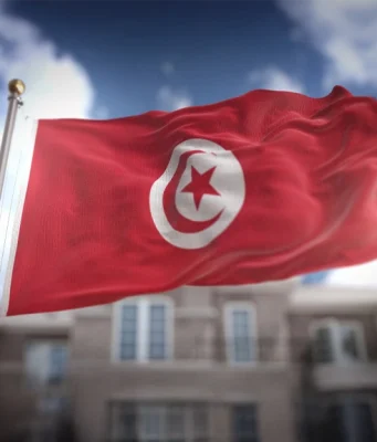 أكثر من 60% من التونسيين يرون السجائر الإلكترونية وسيلة فعالة للإقلاع