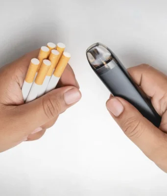 دور السجائر الإلكترونية في الإقلاع عن التدخين