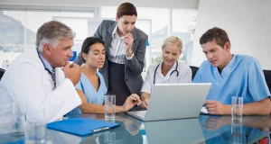 السجائر الإلكترونية أداة للحد من أضرار التدخين