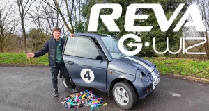 تشغيل سيارة كهربائية ببطاريات السجائر الإلكترونية