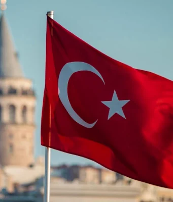 تركيا تشدد قوانين التدخين